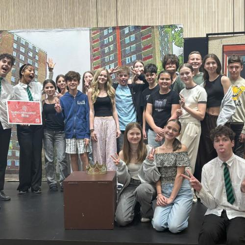 Englisches Theater 24-25